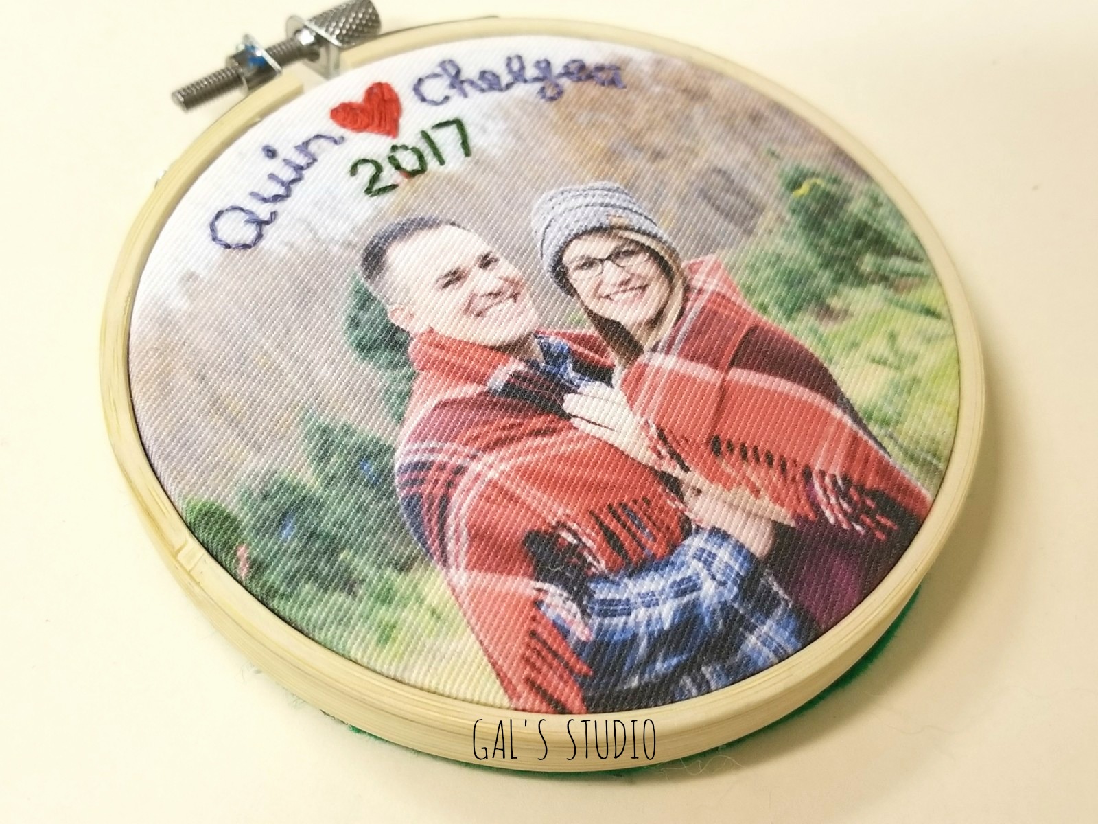 Galstudio couple ornament